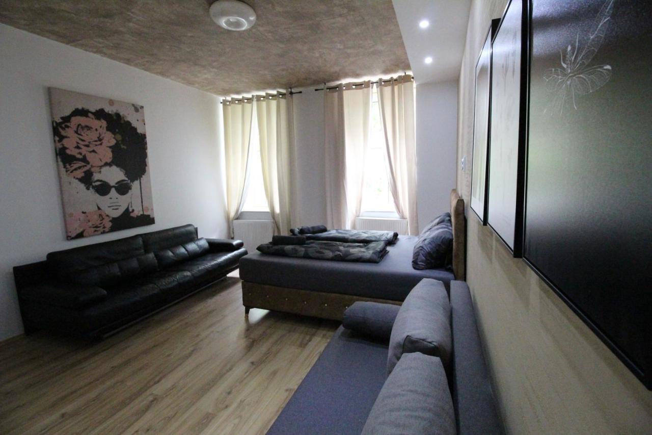 Family Quad Room Rf Vídeň Exteriér fotografie