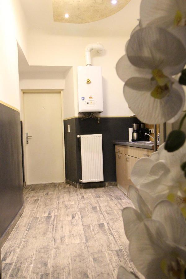 Family Quad Room Rf Vídeň Exteriér fotografie